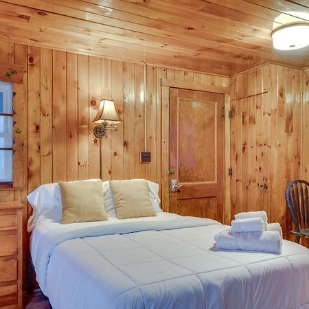 Cozy Laconia Studio With Pool Access - 2 Mi To Lake! Appartement Buitenkant foto