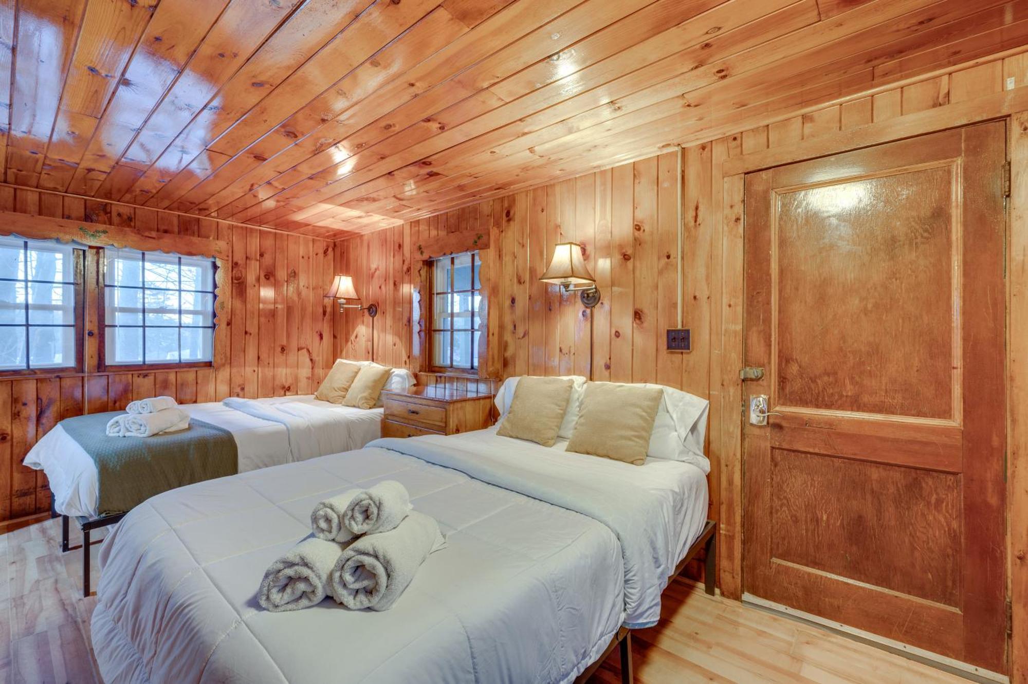 Cozy Laconia Studio With Pool Access - 2 Mi To Lake! Appartement Buitenkant foto
