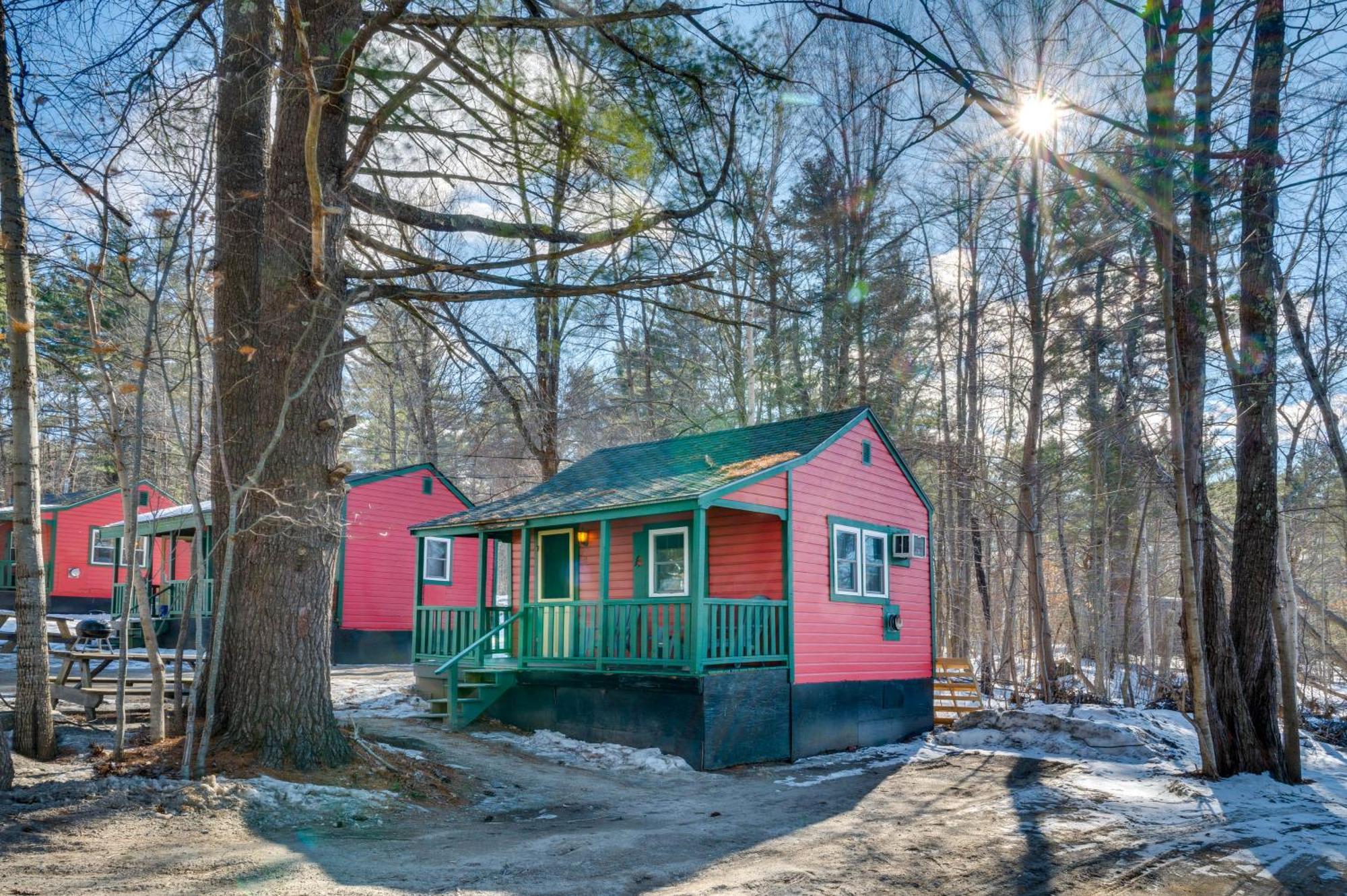 Cozy Laconia Studio With Pool Access - 2 Mi To Lake! Appartement Buitenkant foto