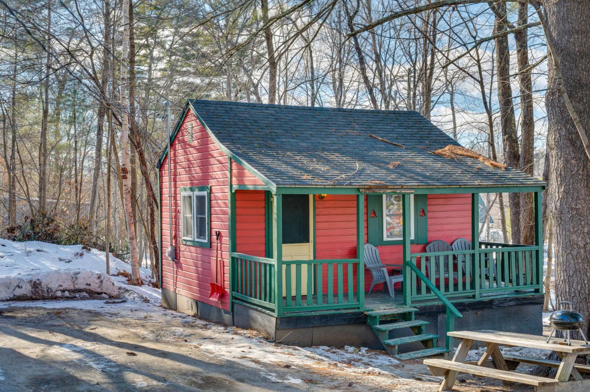 Cozy Laconia Studio With Pool Access - 2 Mi To Lake! Appartement Buitenkant foto